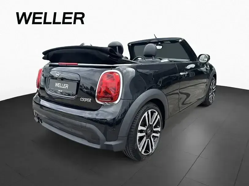 Gebraucht Mini Cooper Cabriolet 136 PS (100 kW) 2022 Midnight black (schwarz) Cabrio