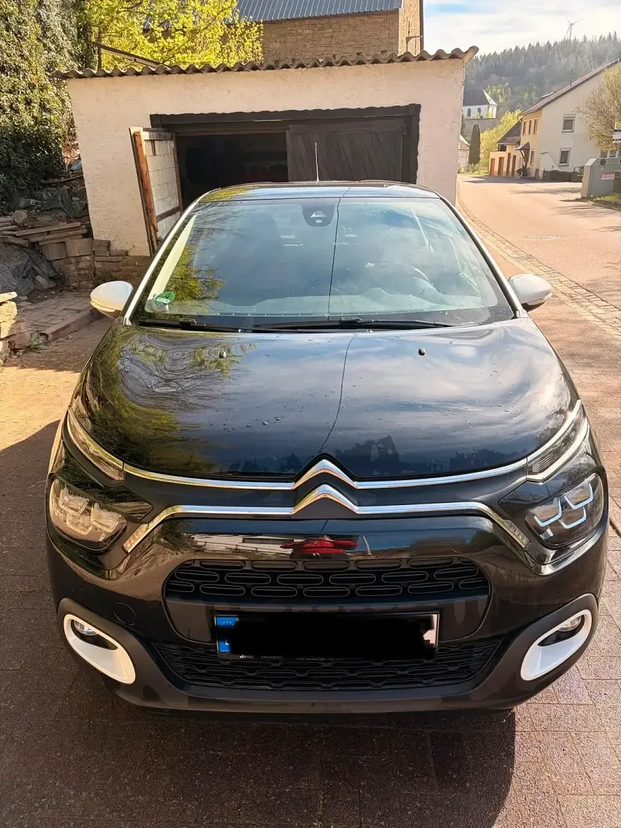 Gebraucht Citroën C3 PureTech 82 PS (60 kW) 2023 Schwarz Kleinwagen