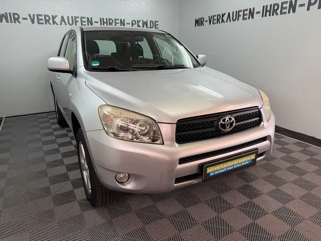 Gebraucht Toyota RAV4 Sol 152 PS (111 kW) 2008 Silber SUV