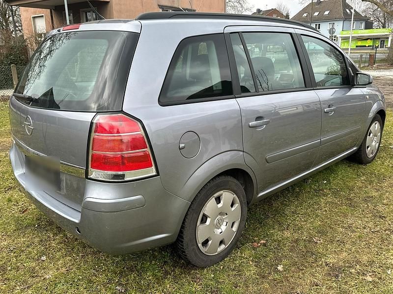 Gebraucht Opel Zafira 105 PS (77 kW) 2006 Van / Kleinbus