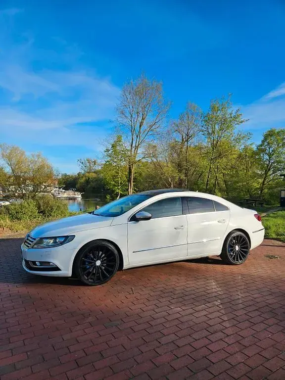 Gebraucht VW CC 140 PS (102 kW) 2013 Weiß Limousine