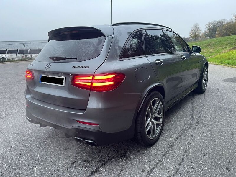 Grau Gebraucht 2018 Mercedes GLC63 AMG AMG SUV | 46.000 € (Superpreis) - Bild 1/4