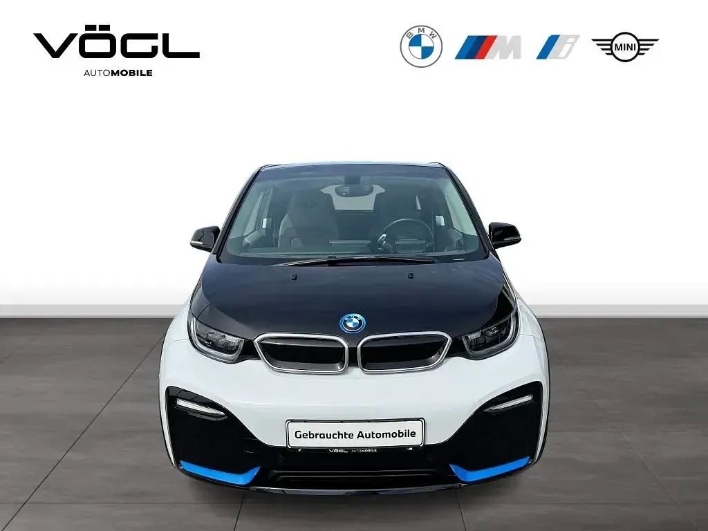 Gebraucht BMW i3 135 kW (184 PS) 2022 Capparisweiß mit akzent bmw i Kleinwagen