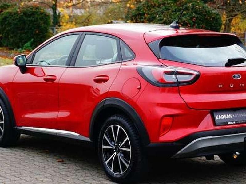 Gebraucht Ford Puma Titanium 155 PS (114 kW) 2022 Weinrot SUV