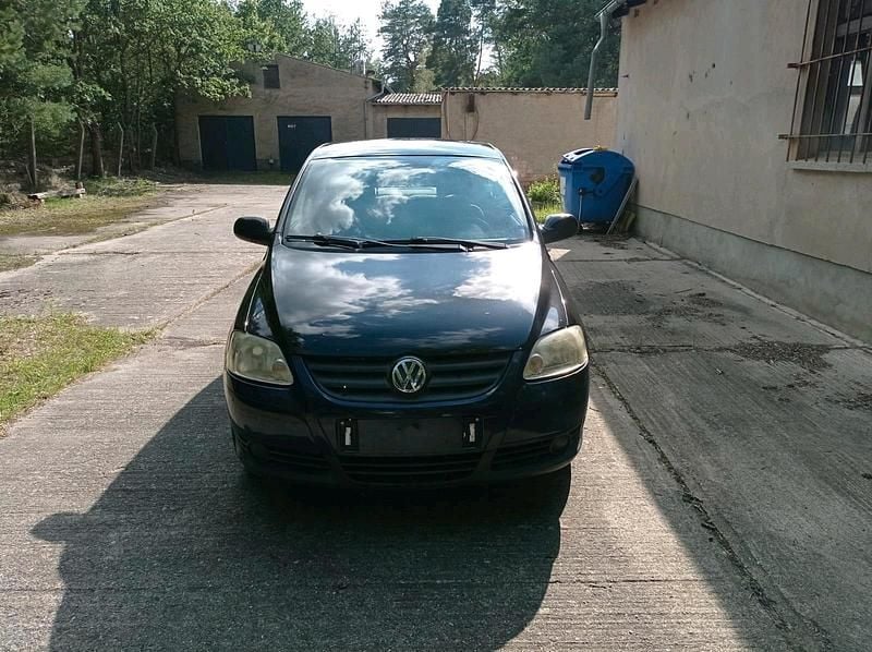 Second-hand VW Fox 54 CP (39 kW) 2007 Negru Hatchback
