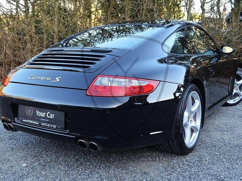Usata Porsche 911 Carrera 355 CV (261 kW) 2004 Nero