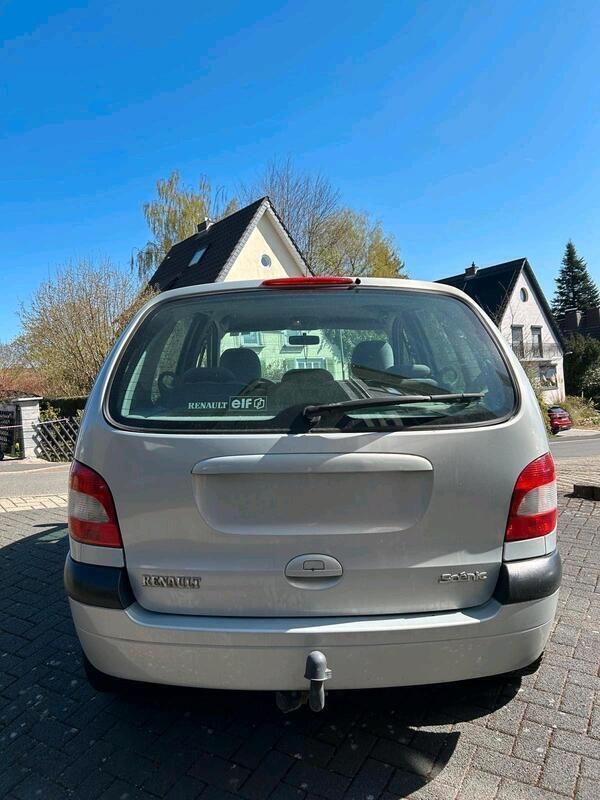 Silber Gebraucht 2003 Renault Scénic Van / Kleinbus | 900 € (Superpreis) - Bild 1/4