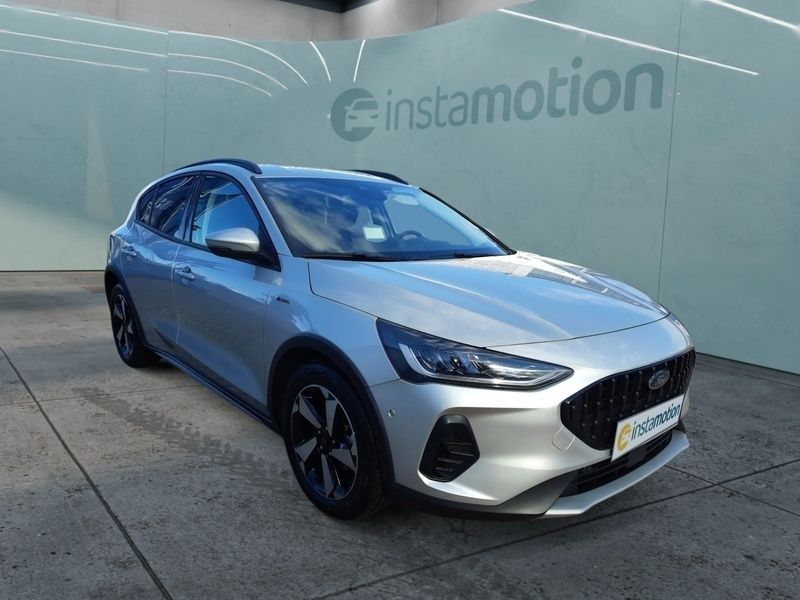 Gebraucht Ford Focus Active X 125 PS (91 kW) 2023 Silber Limousine
