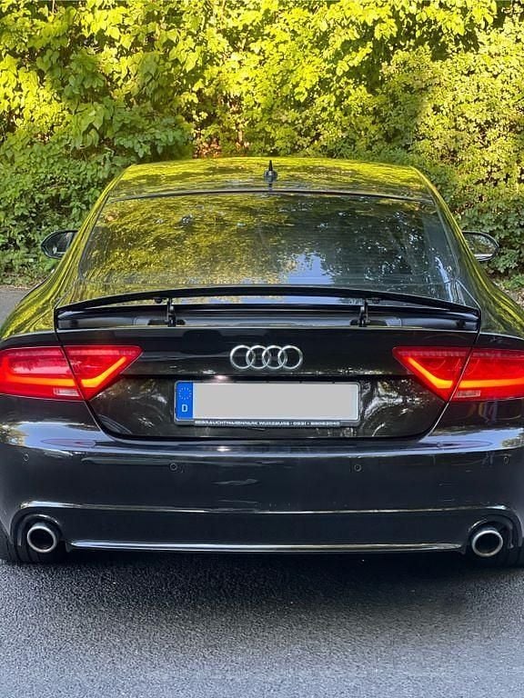 Schwarz Gebraucht 2011 Audi A7 Sportback Sport Kleinwagen | 9.800 € (Superpreis) - Bild 1/4