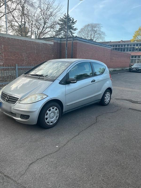 Gebraucht Mercedes A150 95 PS (69 kW) 2004 Silber Kleinwagen