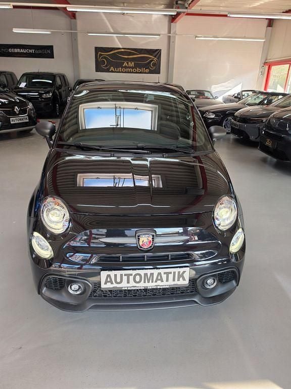 Second-hand Abarth 695 179 CP (131 kW) 2023 Negru Hatchback