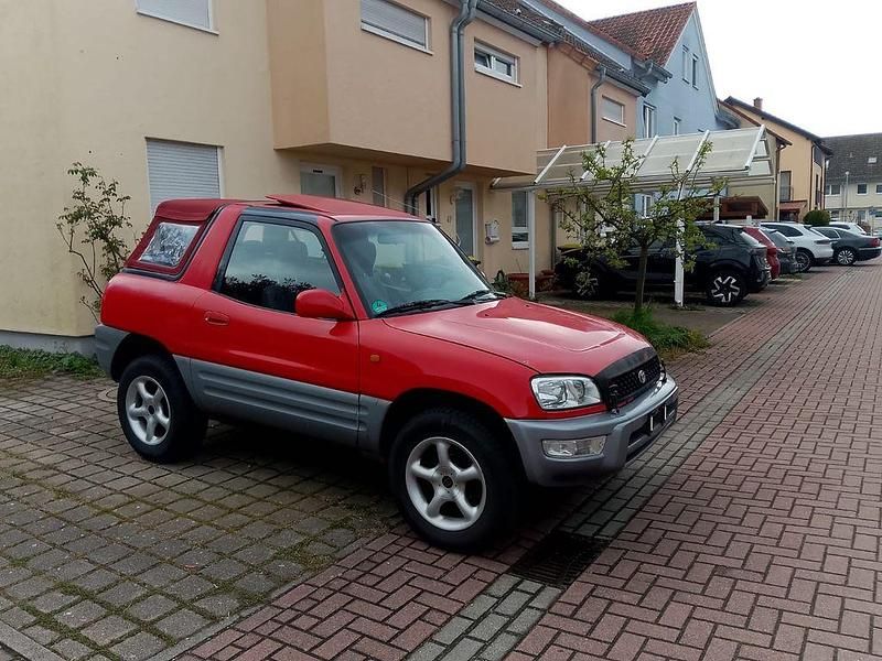 Gebraucht Toyota RAV4 128 PS (94 kW) 1998 Rot Cabrio