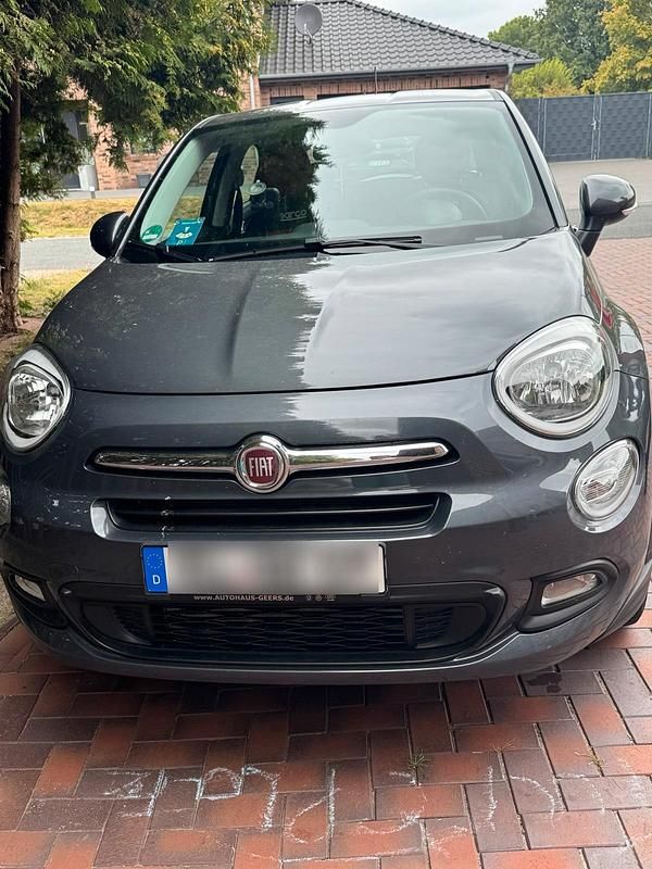 Grau Gebraucht 2014 Fiat 500X SUV | 9.500 € - Bild 1/4