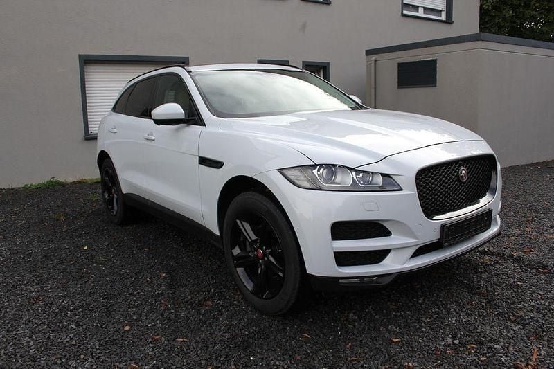 Gebraucht Jaguar F-Pace Prestige 241 PS (177 kW) 2017 Weiß SUV