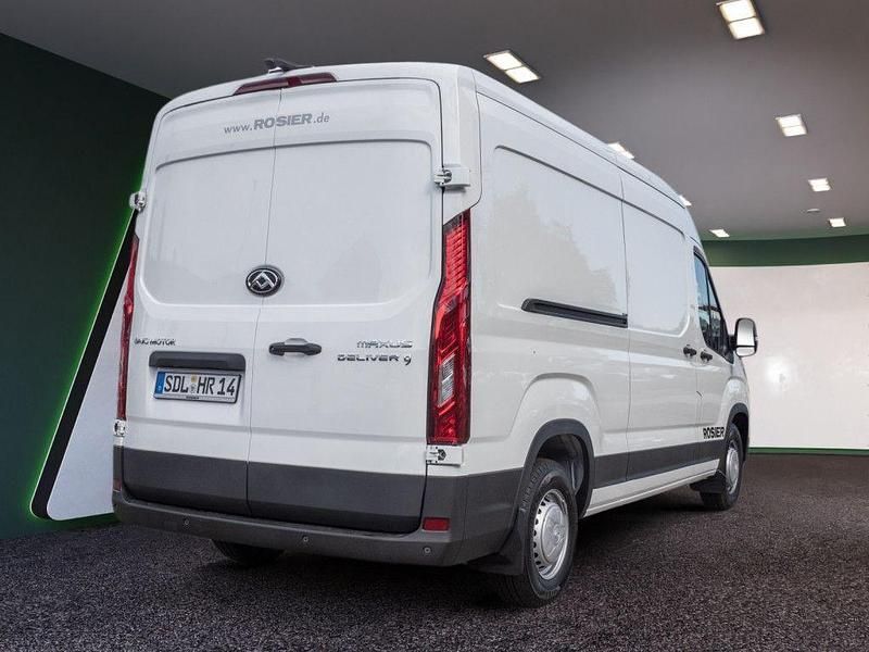 Gebraucht Maxus V90 148 PS (108 kW) 2025 Weiss / warm white Van