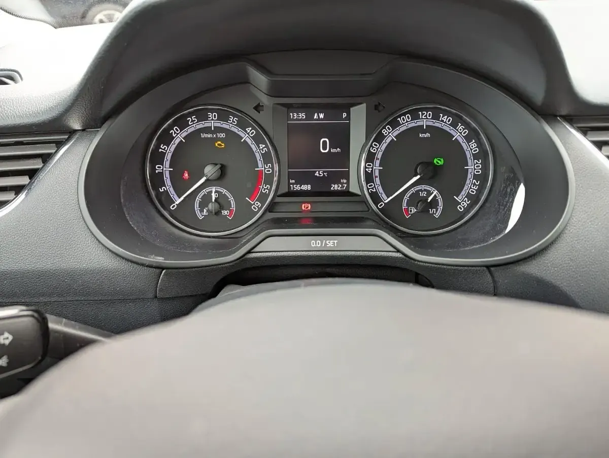 Gebraucht Skoda Octavia Clever 150 PS (110 kW) 2018 Blau Kombi
