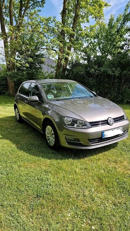 Gebraucht 2015 VW Golf VII Limousine | 7.400 € (Guter Preis) - Bild 1/4