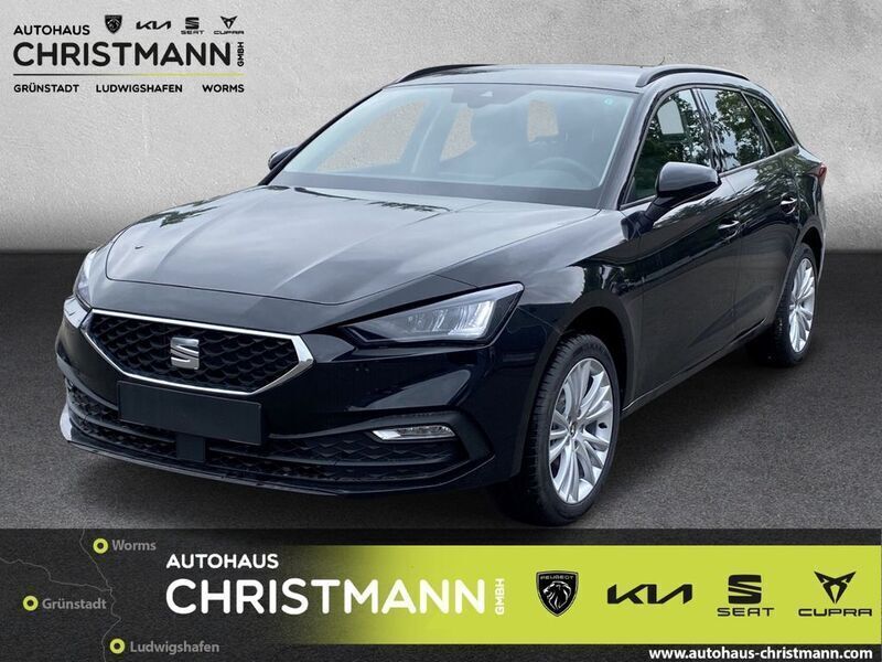 Mitternachtsschwarz Gebraucht 2024 Seat Leon Style Kombi | 27.990 € (Guter Preis) - Bild 1/4