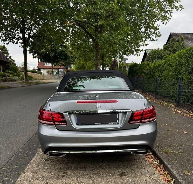 Silber Gebraucht 2013 Mercedes E350 AMG Cabrio | 21.500 € (Fairer Preis) - Bild 1/4