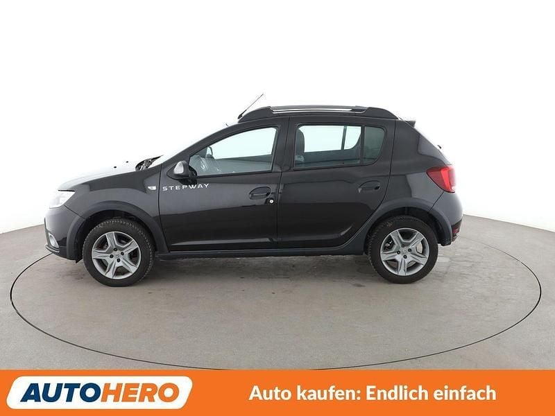 Gebraucht Dacia Sandero Prestige 90 PS (66 kW) 2019 Schwarz Limousine