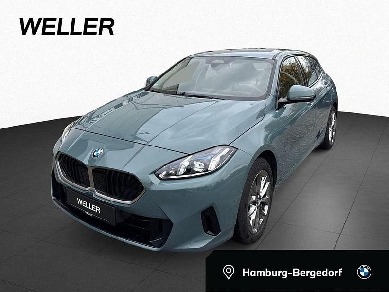 Cape york grün (grün) Gebraucht 2024 BMW 120 Performance Kleinwagen | 27.900 € (Superpreis) - Bild 1/4