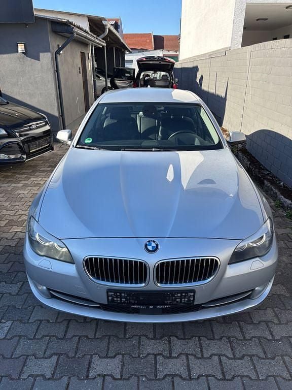 Gebraucht BMW 535 313 PS (230 kW) 2012 Silber Limousine