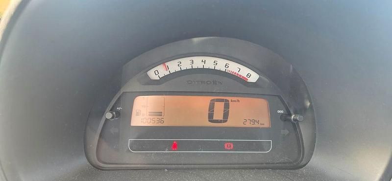 Gebraucht Citroën C3 Tonic 60 PS (44 kW) 2009 Rot Limousine