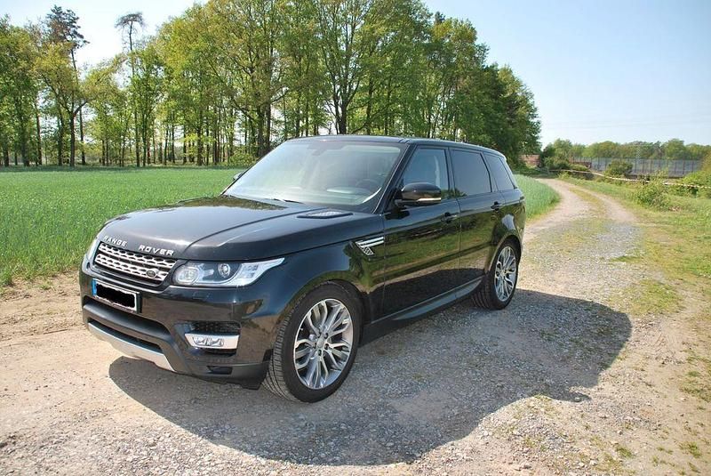 Schwarz Gebraucht 2016 Land Rover Range Rover HSE SUV | 25.950 € - Bild 1/4
