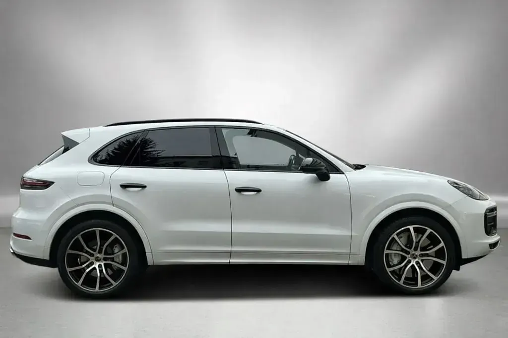 Gebraucht Porsche Cayenne Turbo 549 PS (403 kW) 2018 Weiß SUV