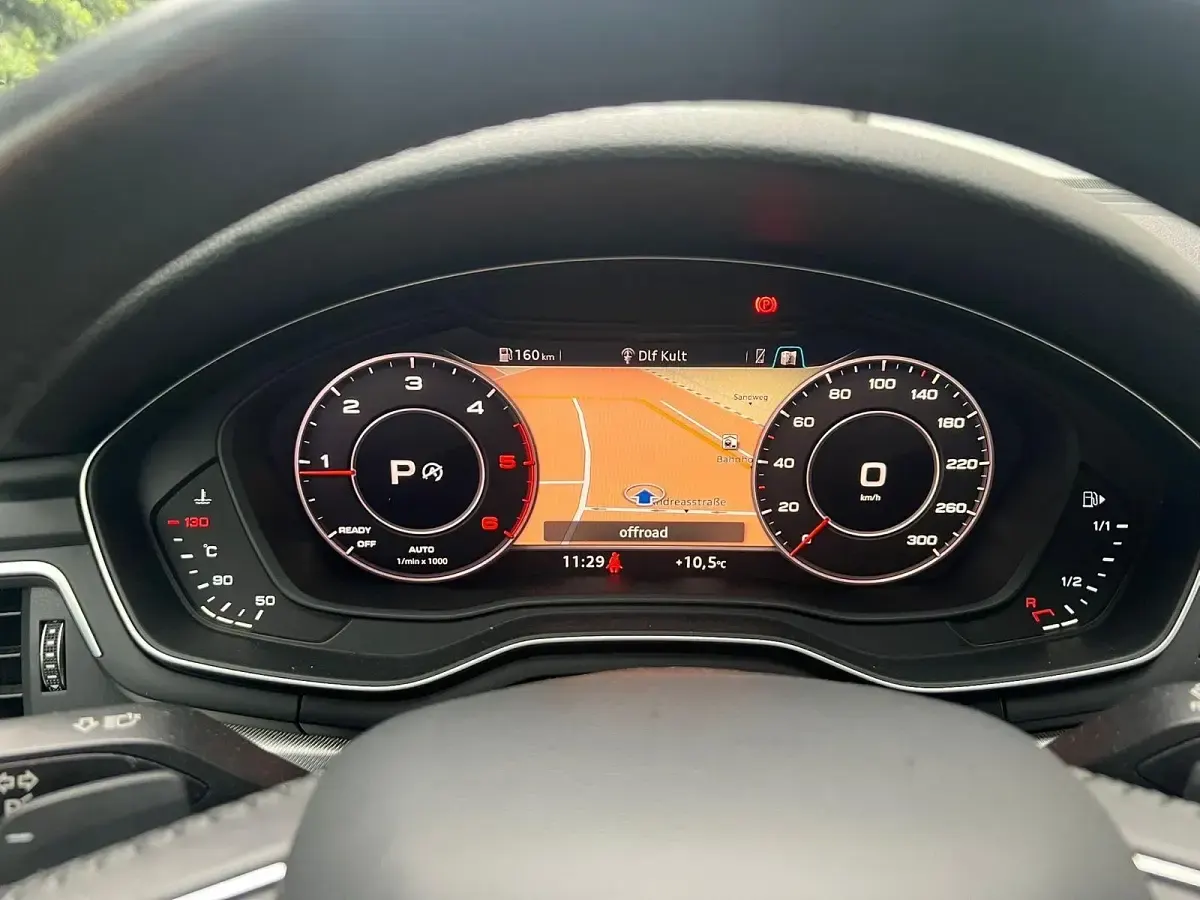 Gebraucht Audi A4 Allroad 190 PS (139 kW) 2018 Schwarz Kombi