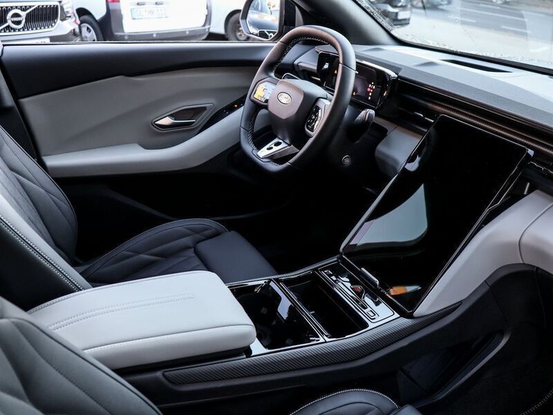 Neu Ford Capri Premium 250 kW (340 PS) 2025 Grau SUV