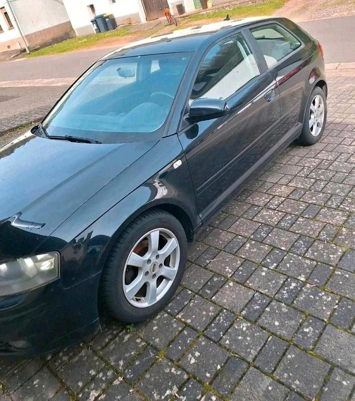 Gebraucht Audi A3 105 PS (77 kW) 2008 Schwarz Kleinwagen