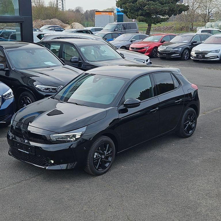 Gebraucht Opel Corsa 101 PS (74 kW) 2024 Perla/nera Kleinwagen