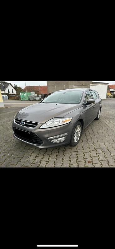 Gebraucht Ford Mondeo Titanium 136 PS (100 kW) 2012 Braun Kombi