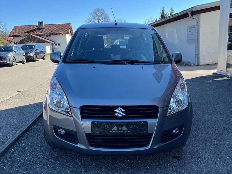 Grau Gebraucht 2009 Suzuki Splash Comfort Kleinwagen | 3.590 € (Fairer Preis) - Bild 1/4
