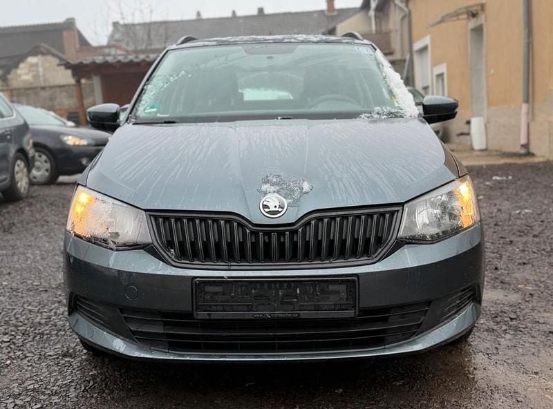 Gebraucht Skoda Fabia 90 PS (66 kW) 2016 Grau Kombi