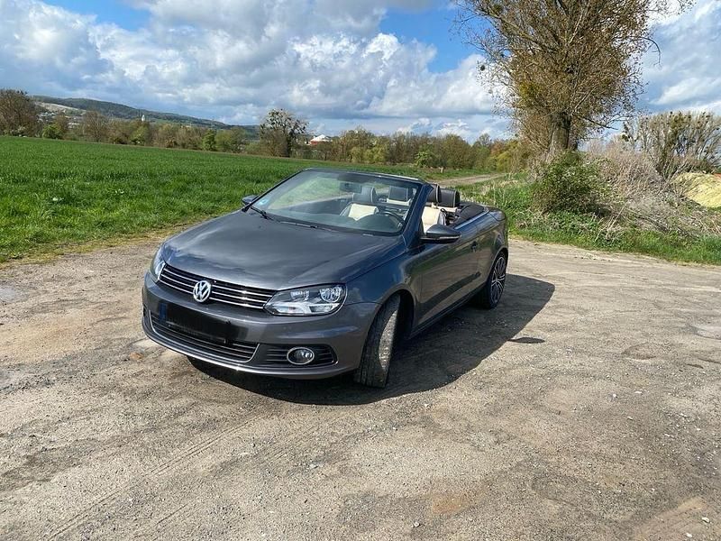 Second-hand VW Eos Exclusive 140 CP (102 kW) 2011 Gri Cabrio