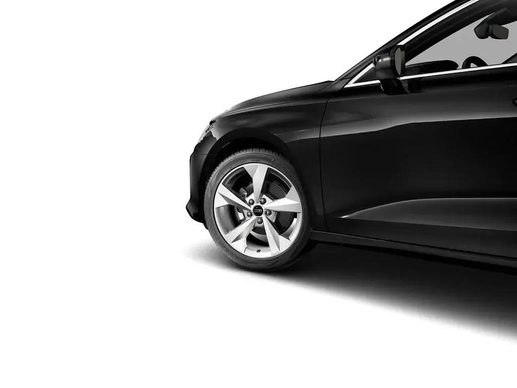 Używany Audi A3 Advanced Plus 150 KM (110 kW) 2025 Czarny Sedan/Limuzyna