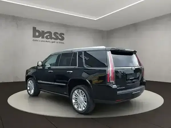 Second-hand Cadillac Escalade 426 CP (313 kW) 2019 Negru SUV
