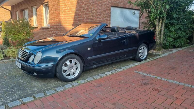 Schwarz Gebraucht 1999 Mercedes CLK230 Cabrio | 5.500 € (Fairer Preis) - Bild 1/4