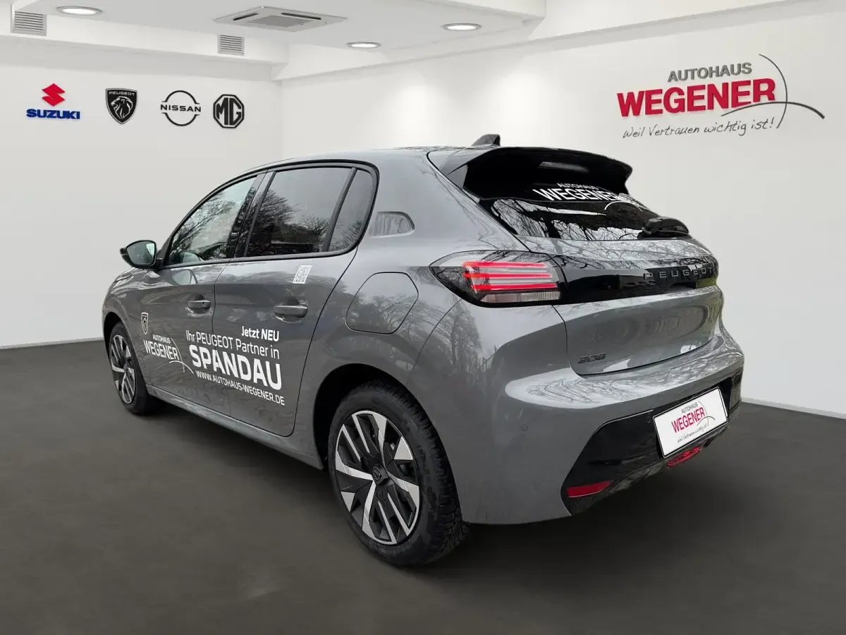 Gebraucht Peugeot 208 Allure 101 PS (74 kW) 2024 Kleinwagen