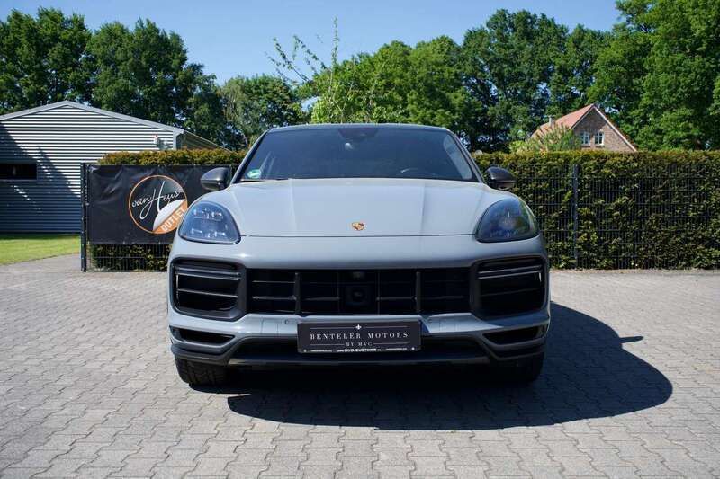 Other Gebraucht 2022 Porsche Cayenne Turbo GT SUV | 130.900 € (Superpreis) - Bild 1/4