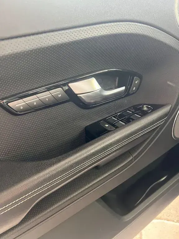 Gebraucht Land Rover Range Rover evoque Dynamic 150 PS (110 kW) 2014 Schwarz SUV