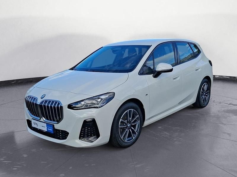 Gebraucht BMW 218 Active Tourer M Sport 136 PS (100 kW) 2024 Weiß Van / Kleinbus