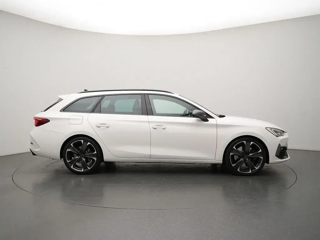 Gebraucht Cupra Leon VZ 245 PS (180 kW) 2024 Weiss Kombi