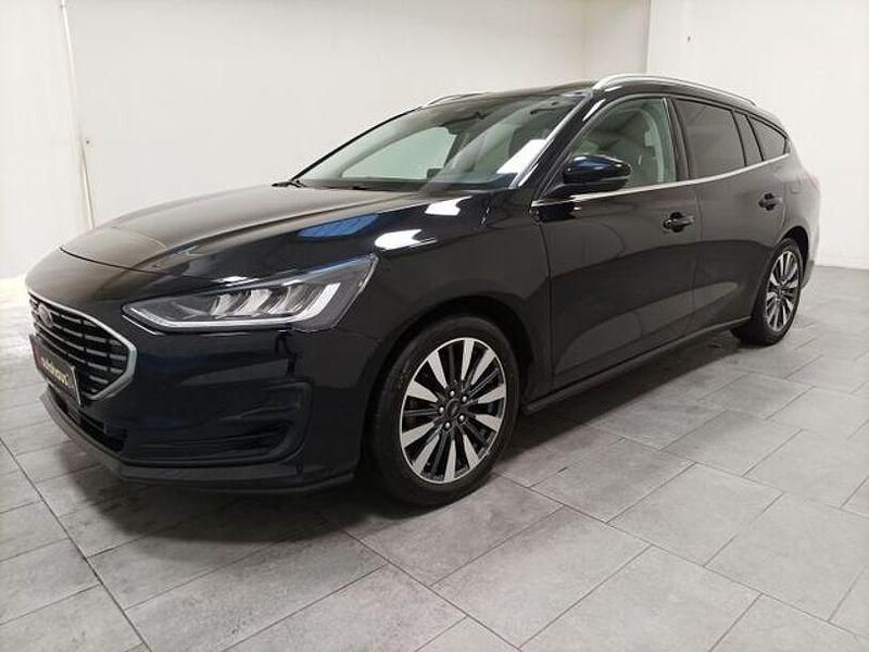 Gebraucht Ford Focus Titanium 125 PS (91 kW) 2022 Schwarz Kombi