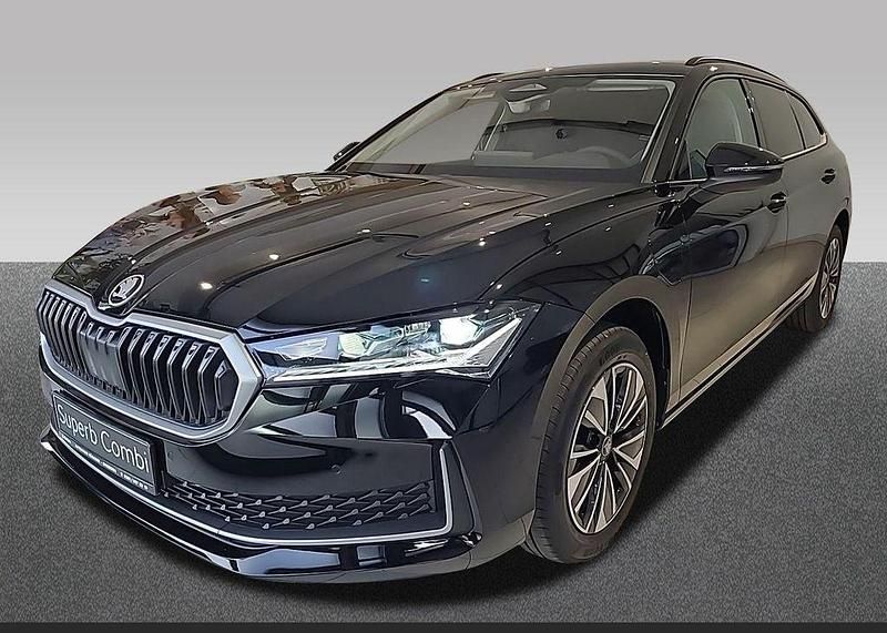 Gebraucht Skoda Superb Selection 150 PS (110 kW) 2025 Schwarz Kombi