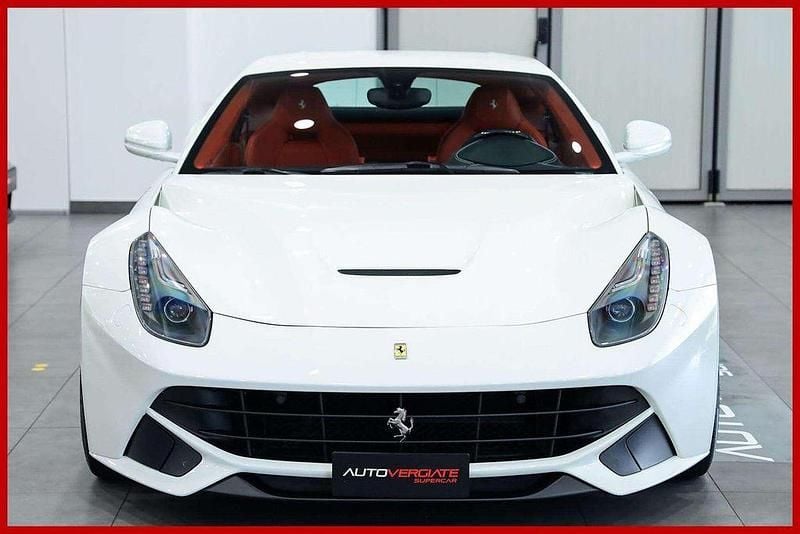 Gebraucht Ferrari F12 736 PS (541 kW) 2016 Grau Coupé