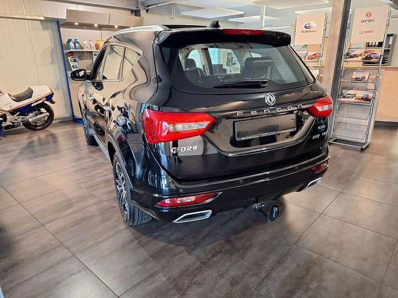 Gebraucht DFSK Fengon 145 PS (106 kW) 2022 Schwarz Limousine