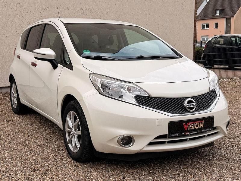Gebraucht Nissan Note Acenta 98 PS (72 kW) 2015 Weiß Kleinwagen